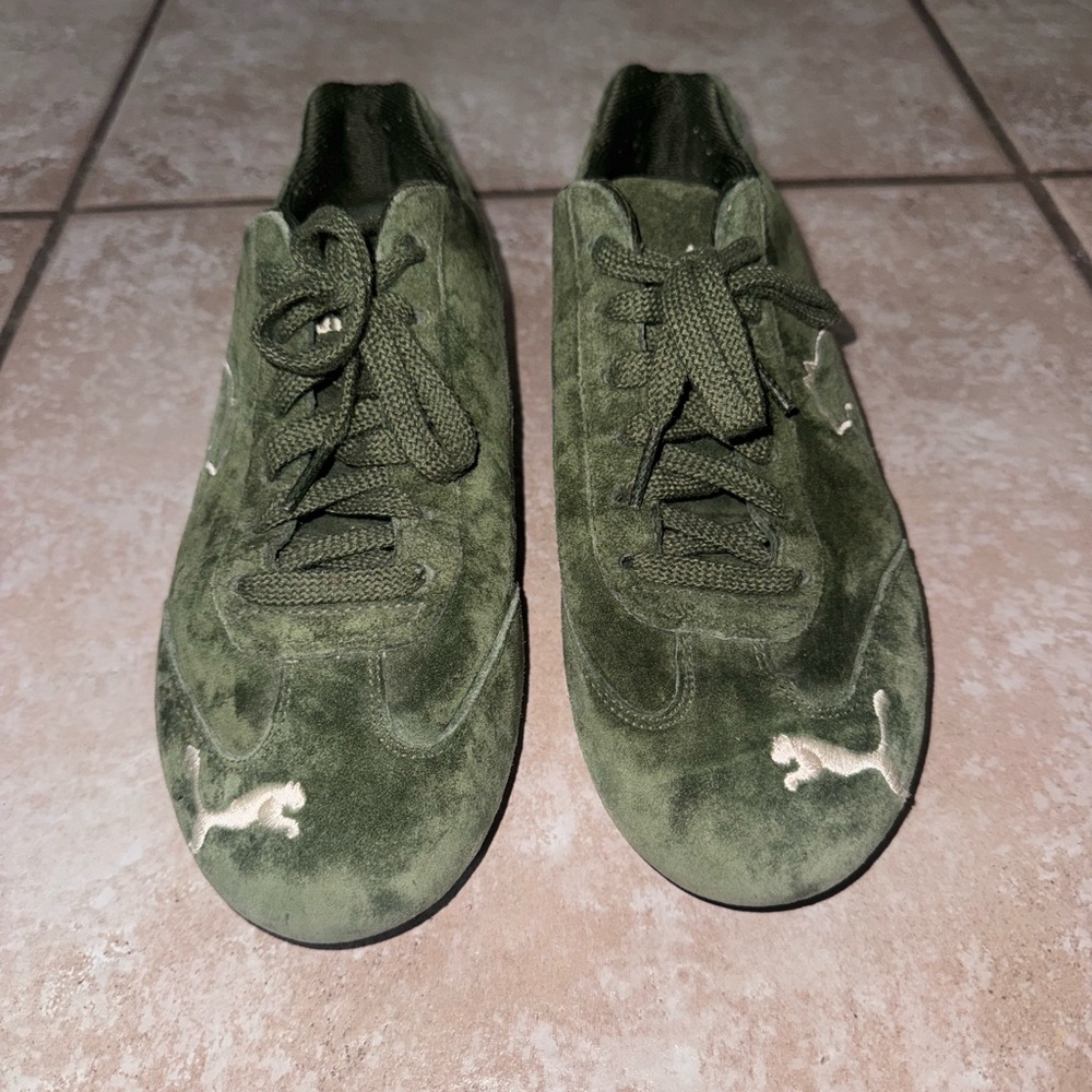 Puma women's  Green Suede Sneakers